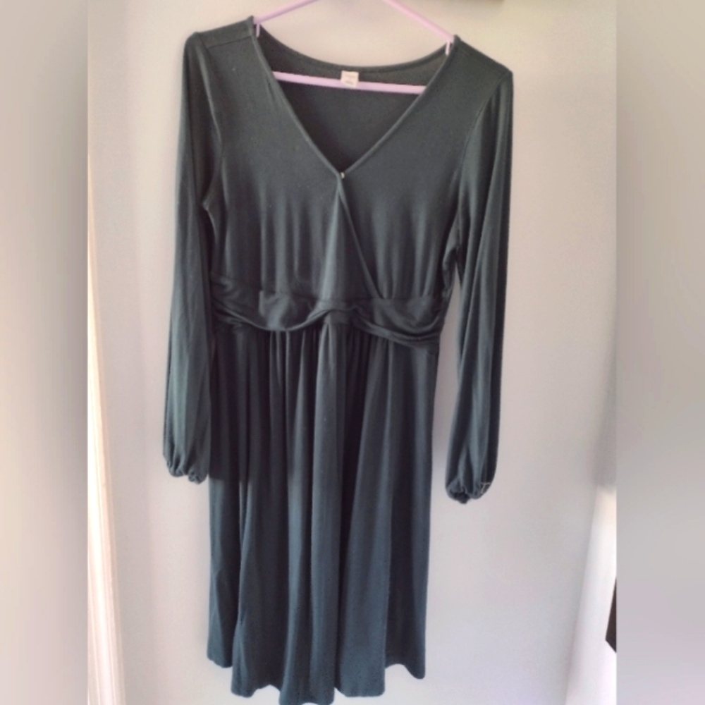 Cute and comfy maternity/nursing dress